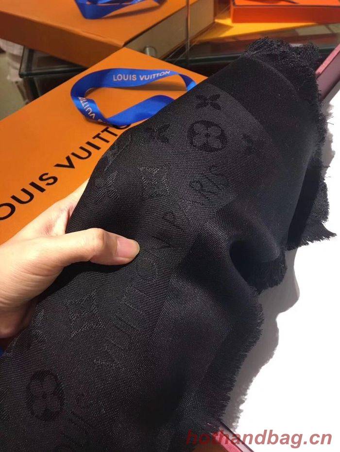 Louis Vuitton Scarf LV00109